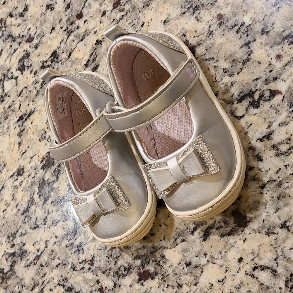 Stride Rite Surprize Ellen toddler girl silver sparkly shoes with bow size 4